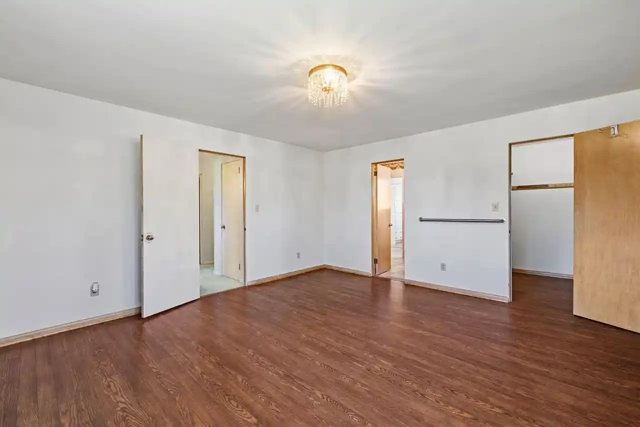 Photo 3 of Single family home for sale at 639 Erie Ave, Oostburg, WI 53070 | MLS# 1983219 | Listing updated on 2026-10-03