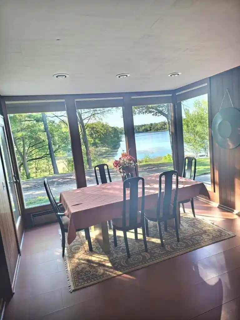 Photo 3 of Single family home for sale at 322 Silver Lake Dr, Portage, WI 53901 | MLS# 2033950 | Listing updated on 2026-10-09