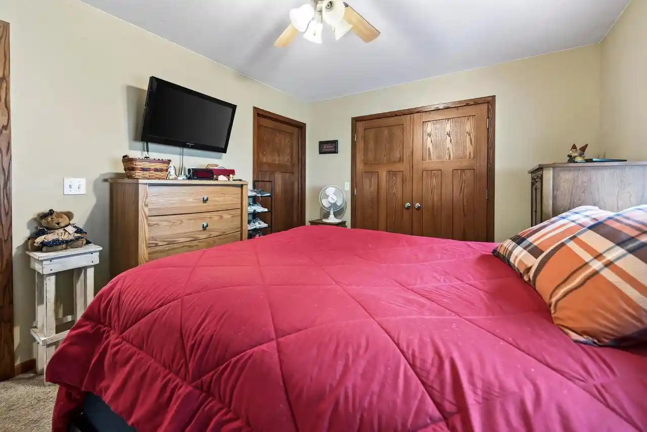 Photo 4 of Sale Pending at 11405 Emmons St, Trempealeau, WI 54661 | MLS# 1983230 | Listing updated on 2026-10-06