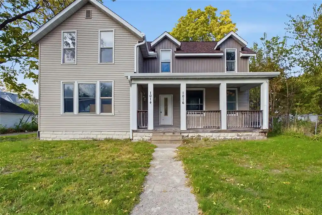 Photo 1 of Multi family home for sale at 1014 Summit St #2, Eau Claire, WI 54703 | MLS# 1605706 | Listing updated on 2026-10-05