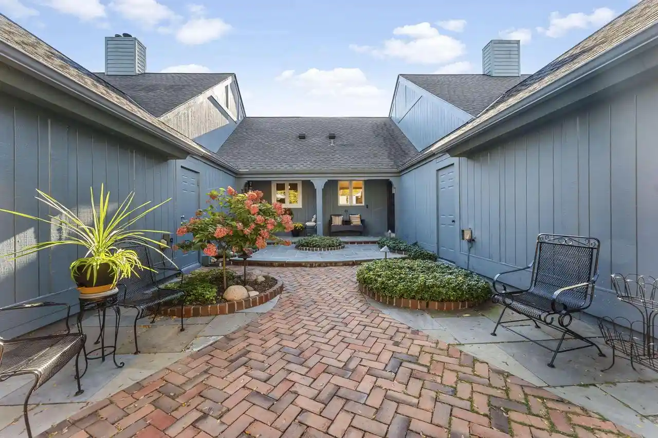 Photo 1 of Condo for sale at 2301 W Dickinson Ct, Mequon, WI 53092 | MLS# 1983232 | Listing updated on 2026-10-09