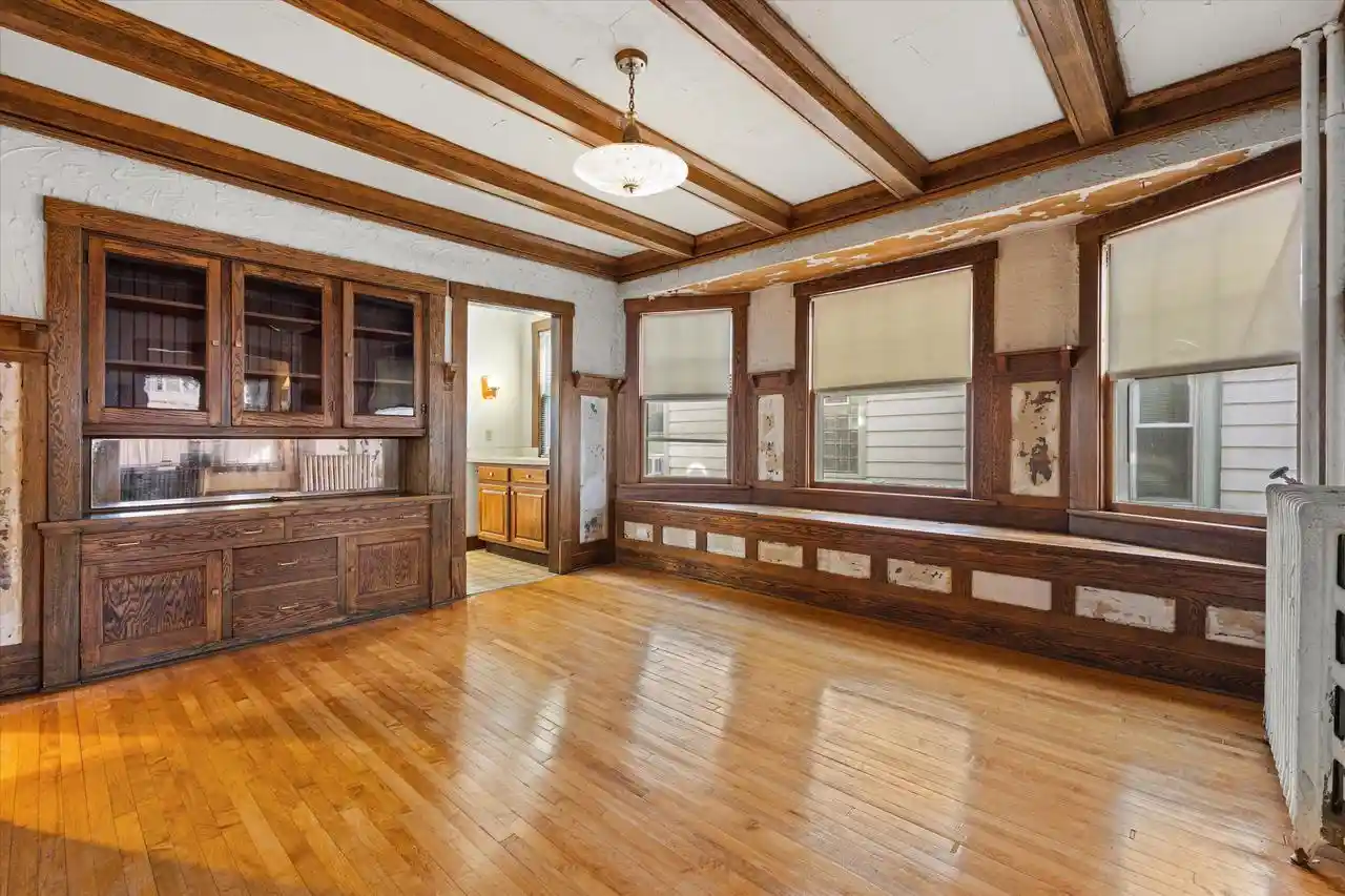 Photo 2 of Multi family home for sale at 2912 N Maryland Ave, Milwaukee, WI 53211 | MLS# 1983239 | Listing updated on 2026-10-03
