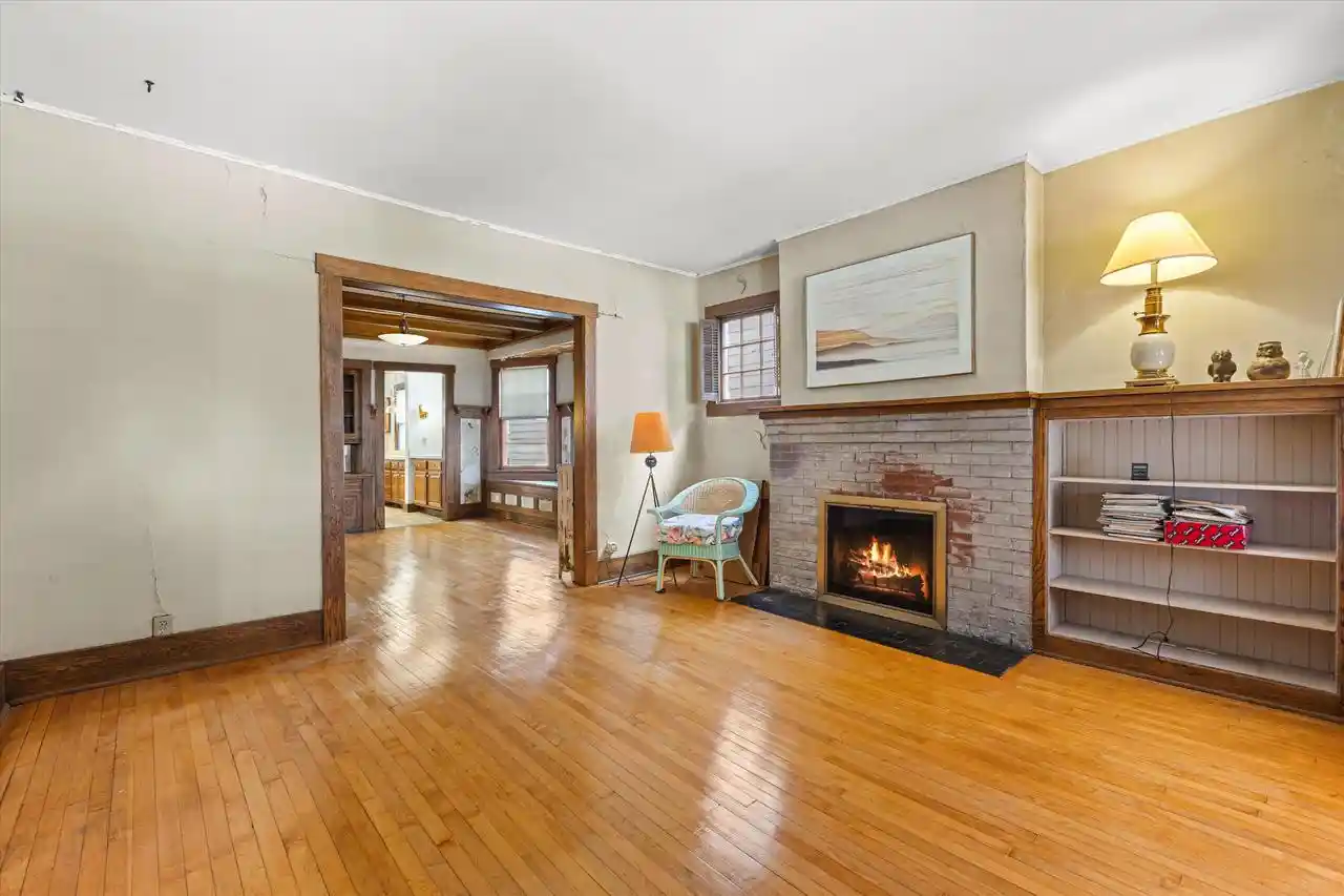 Photo 54 of Multi family home for sale at 2912 N Maryland Ave, Milwaukee, WI 53211 | MLS# 1983239 | Listing updated on 2026-10-15