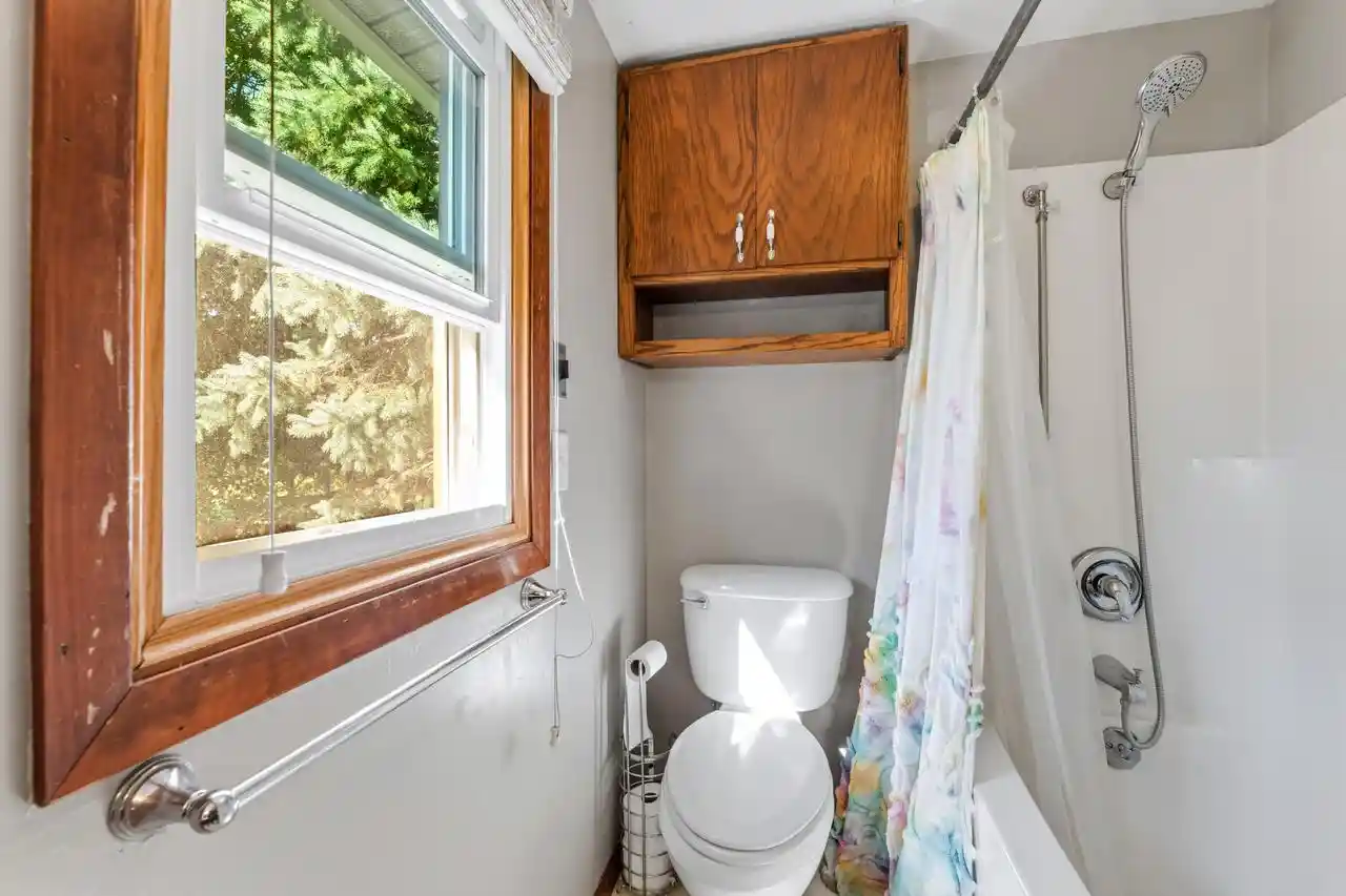 Photo 3 of Single family home for sale at 524 Marshall St S St, Caledonia, MN 55921 | MLS# 1983257 | Listing updated on 2026-10-03