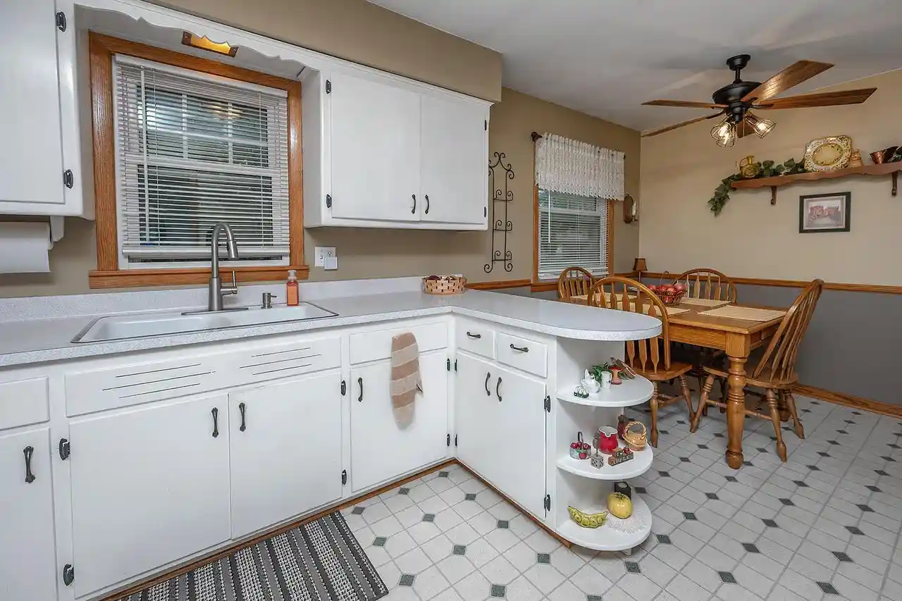 Photo 4 of Single family home for sale at 5353 S Elaine Ave, Cudahy, WI 53110 | MLS# 1983262 | Listing updated on 2026-10-04
