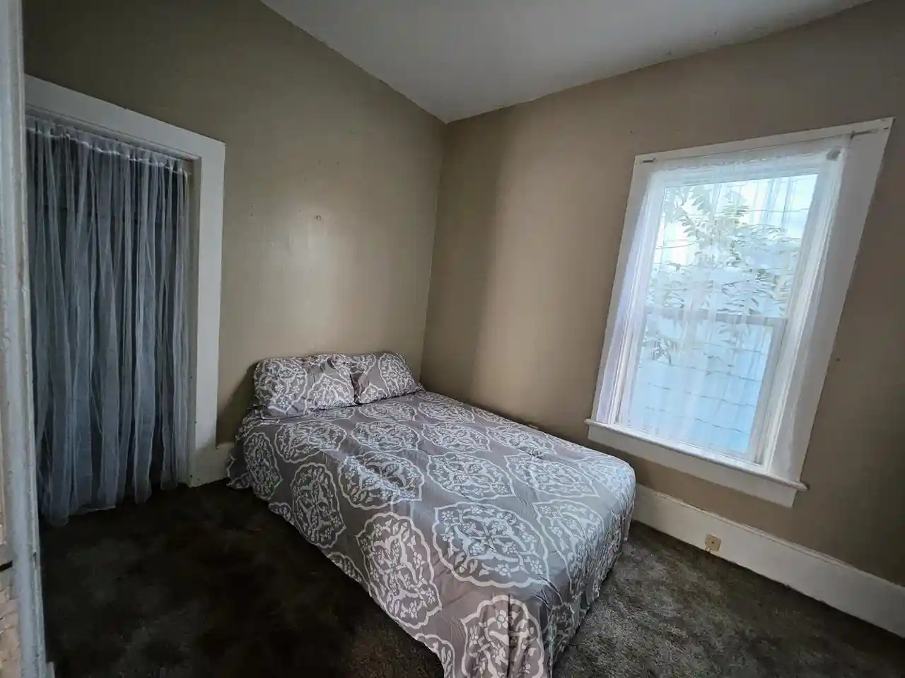 Photo 3 of Single family home for sale at 1605 Phillips Ave, Racine, WI 53403 | MLS# 1983263 | Listing updated on 2026-10-07