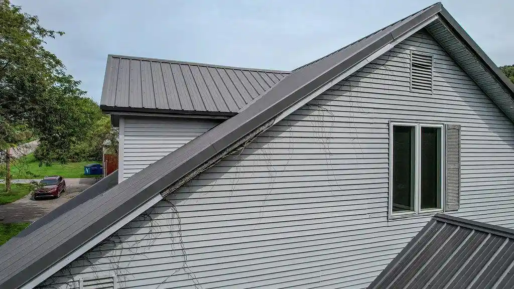 Photo 3 of Single family home for sale at 29574 Outlook Rd, Elroy, WI 53929 | MLS# 2033960 | Listing updated on 2026-10-12