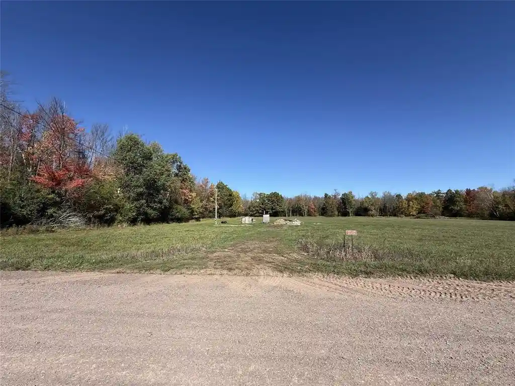Land for sale at W8794 Moonshine Aly Lot 1, Catawba, WI 54515 | MLS# 1605711