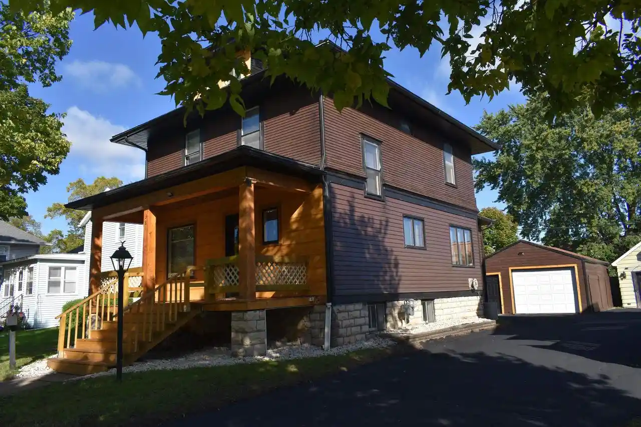 Photo 1 of Single family home for sale at 381 E 2nd Street, Fond Du Lac, WI 54935 | MLS# 2033968 | Listing updated on 2026-10-04