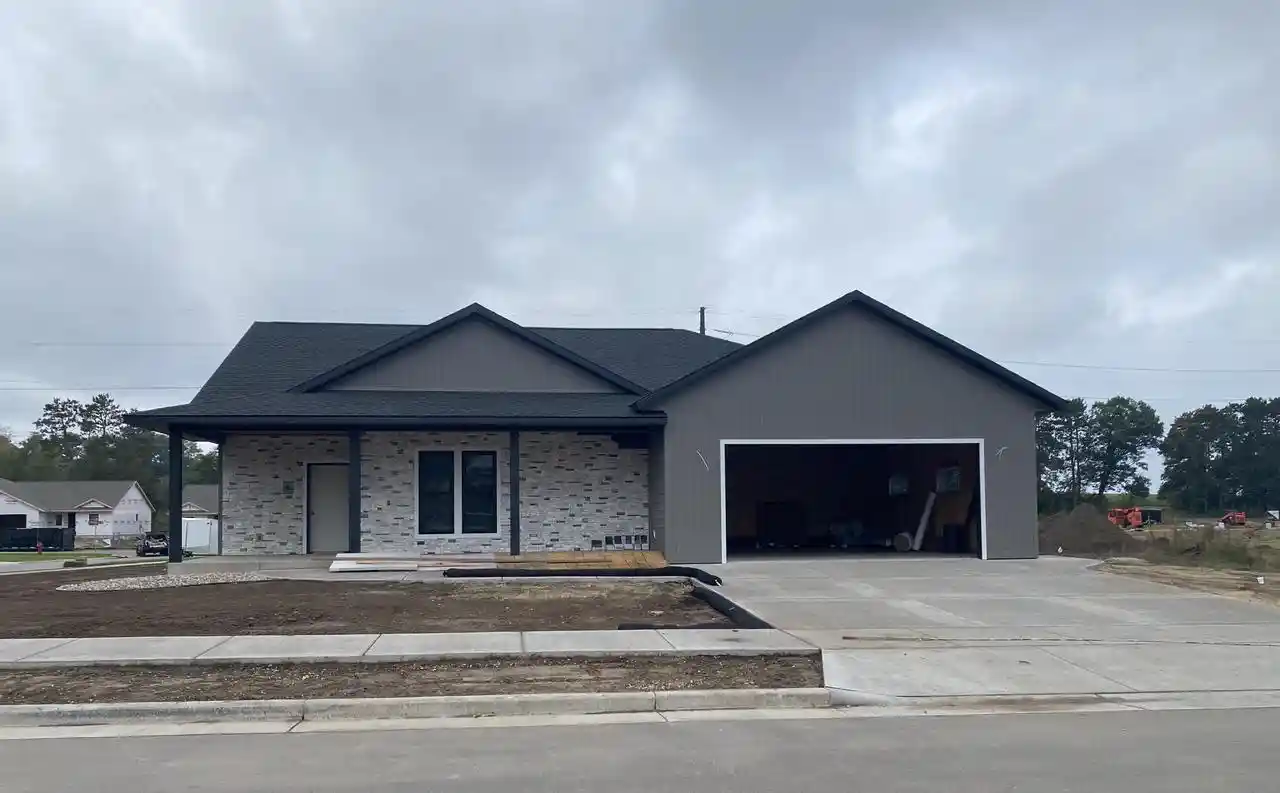 Photo 3 of Single family home for sale at 1422 Iris St, Holmen, WI 54636 | MLS# 1983277 | Listing updated on 2026-10-04