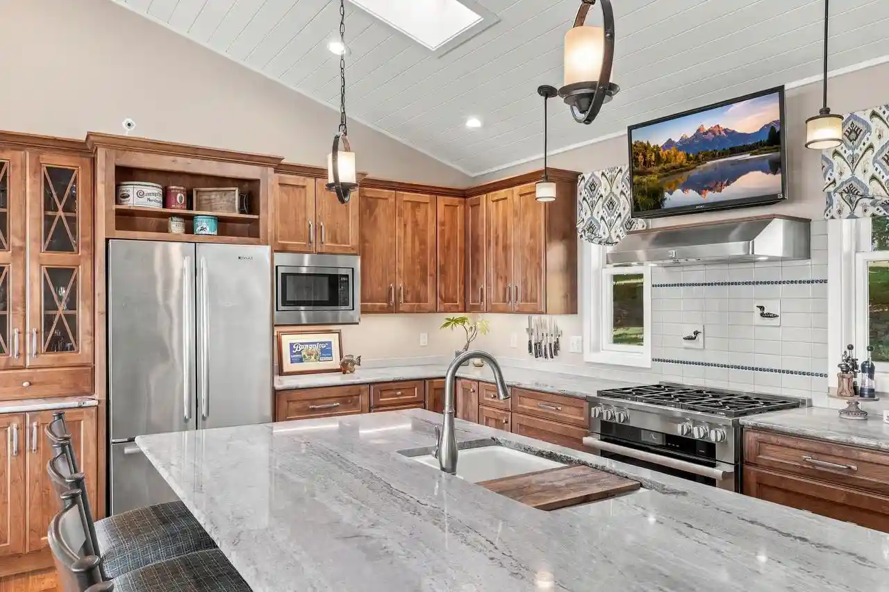 Photo 2 of Single family home for sale at N4756 N Lakeshore Dr, Princeton, WI 54968 | MLS# 2033970 | Listing updated on 2026-10-11