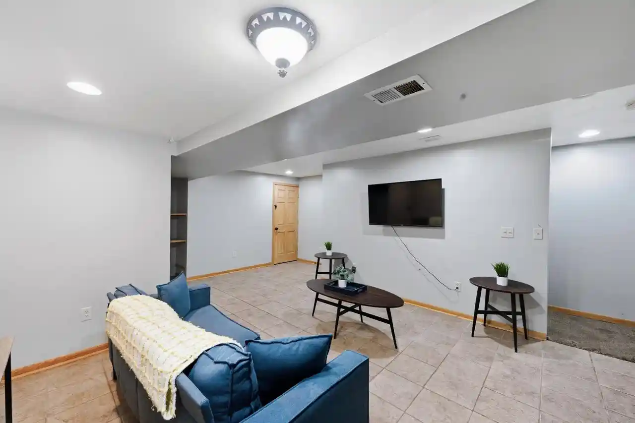 Photo 4 of Single family home for sale at 2911 N Dr Williams Finlayson St, Milwaukee, WI 53212 | MLS# 1983282 | Listing updated on 2026-10-22