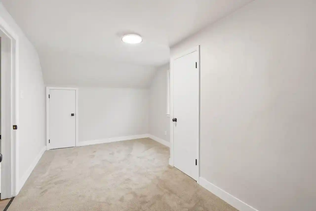 Photo 4 of Single family home for sale at 3850 S 53rd Street, Milwaukee, WI 53220 | MLS# 1983283 | Listing updated on 2026-10-05