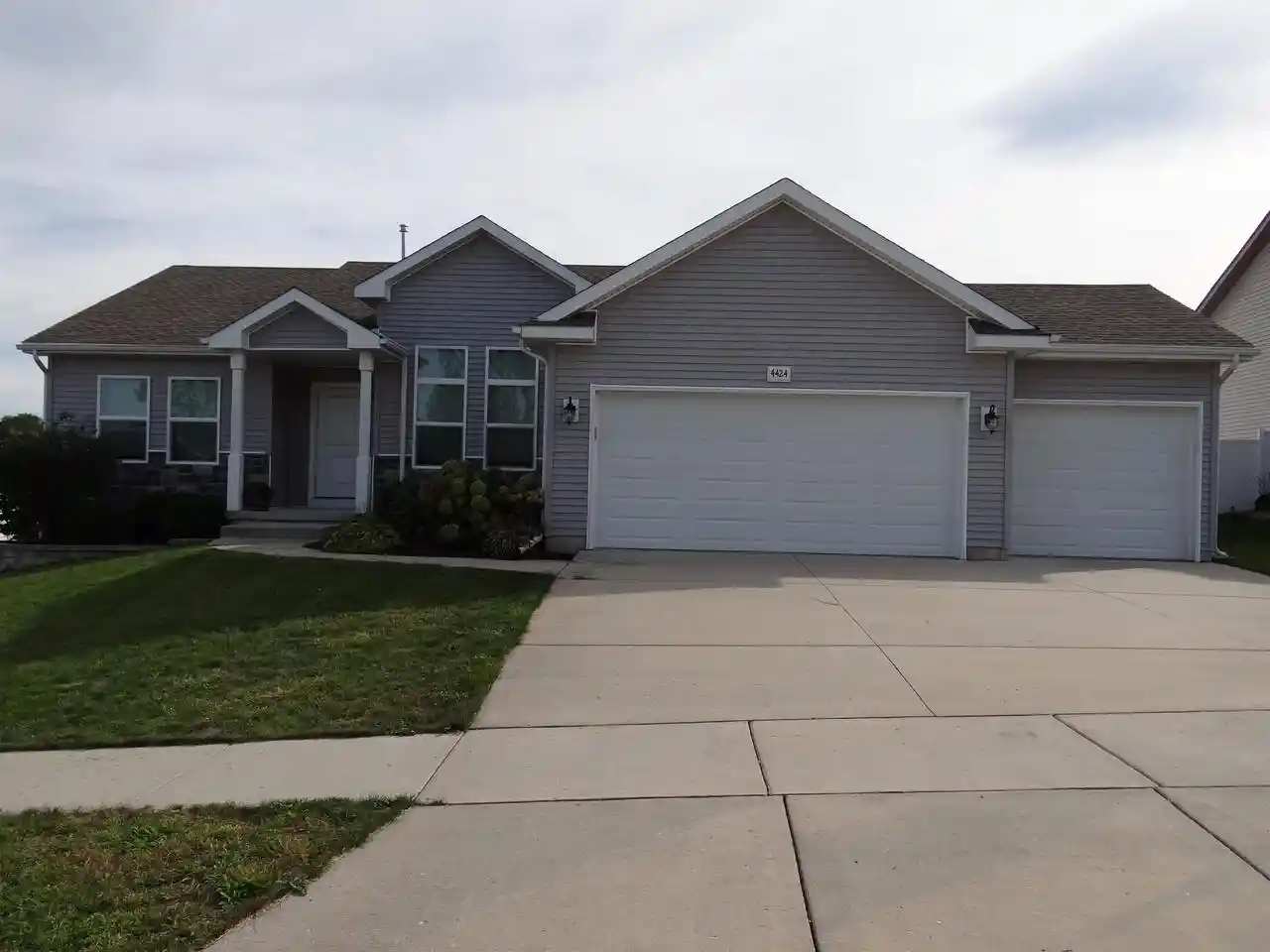 Single family home for sale at 4424 Dublin Dr, Janesville, WI 53546 | MLS# 2033978