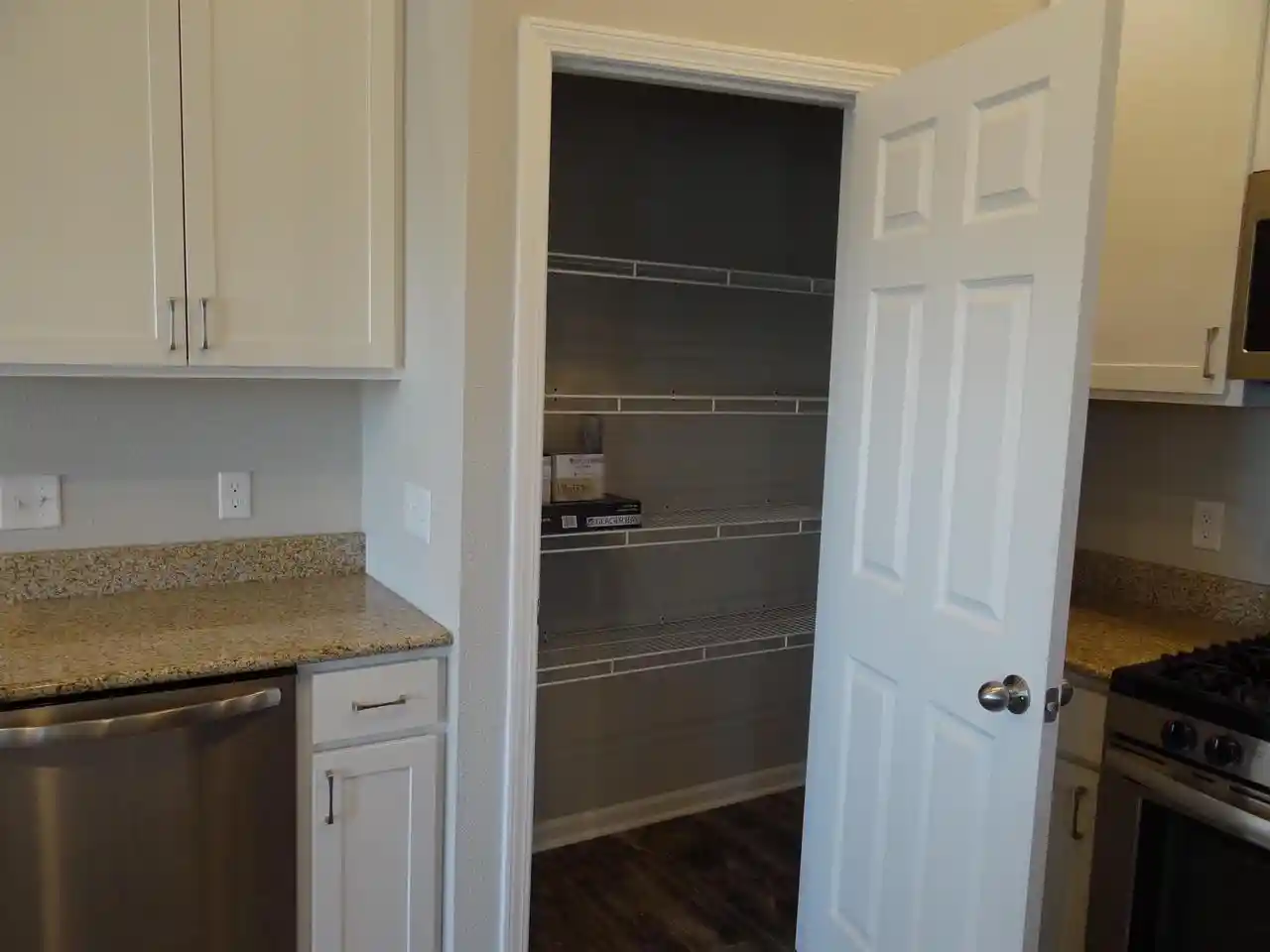 Photo 4 of Single family home for sale at 4424 Dublin Dr, Janesville, WI 53546 | MLS# 2033978 | Listing updated on 2026-10-08