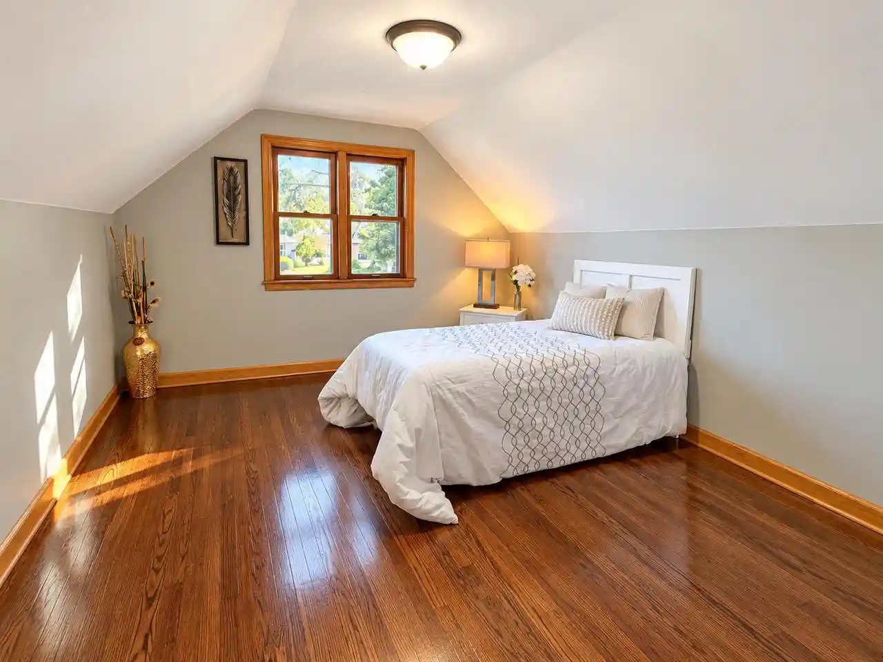 Photo 2 of Single family home for sale at 3854 E Carpenter Ave, Cudahy, WI 53110 | MLS# 1983291 | Listing updated on 2026-10-07