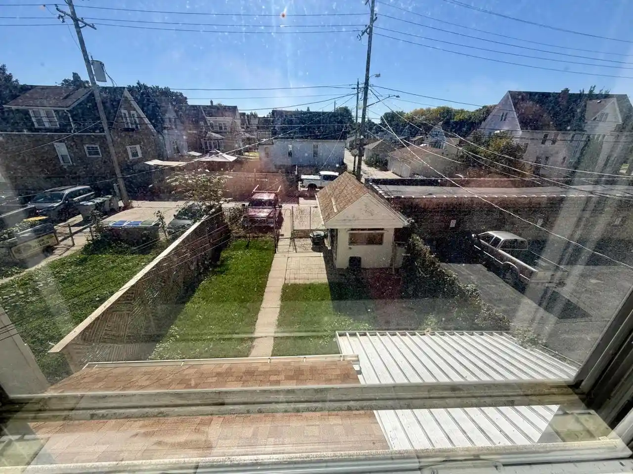 Photo 4 of Multi family home for sale at 3213 W Lincoln Ave, Milwaukee, WI 53215 | MLS# 1983299 | Listing updated on 2026-10-05