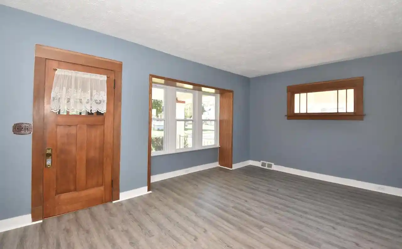 Photo 3 of Single family home for sale at 2426 Carmel Ave, Racine, WI 53405 | MLS# 1983296 | Listing updated on 2026-10-05