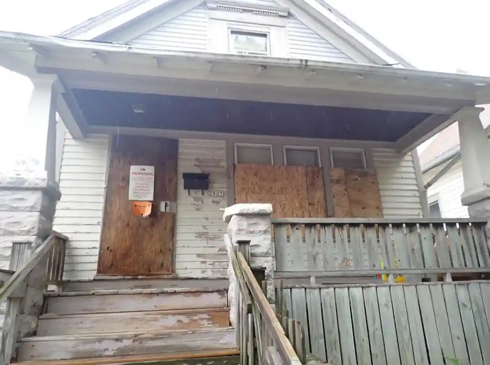 Photo 1 of Single family home for sale at 2805 N 17th Street, Milwaukee, WI 53206 | MLS# 1983302 | Listing updated on 2026-10-07