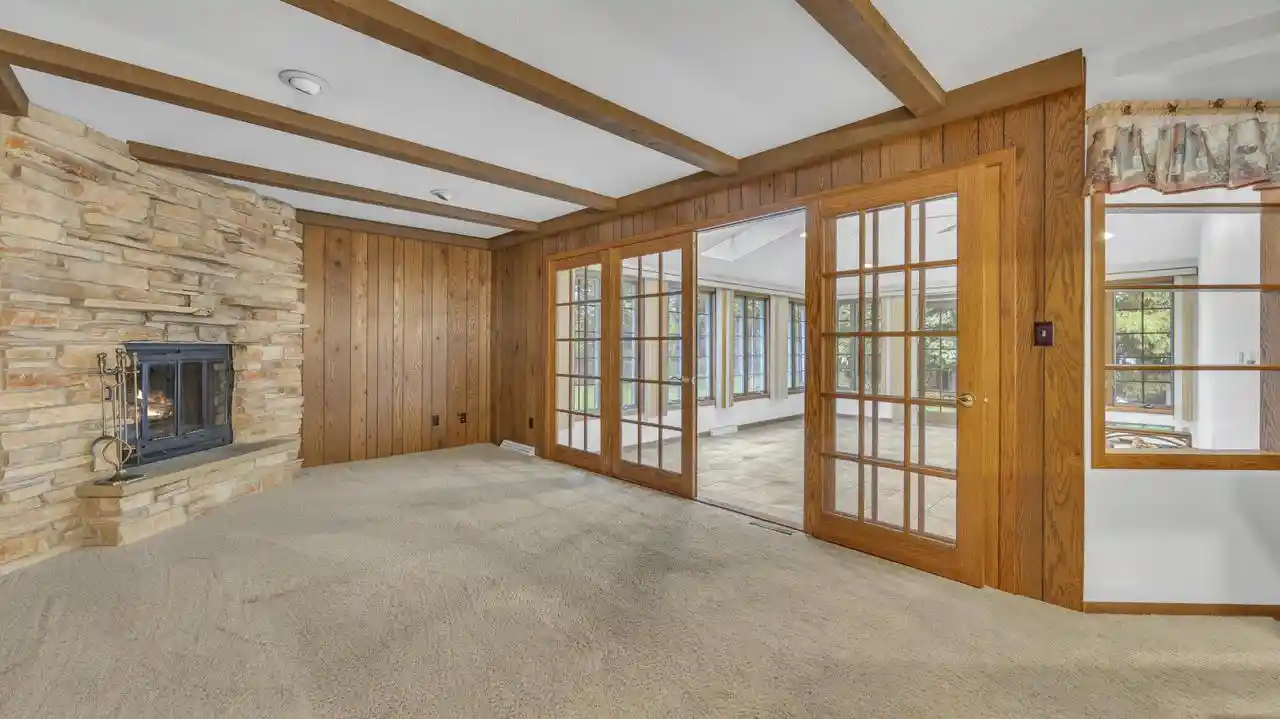 Photo 3 of Sale Pending at 1244 Castle Ave, Sheboygan, WI 53081 | MLS# 1983303 | Listing updated on 2026-10-07