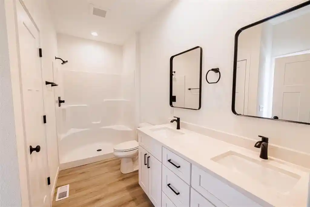 Photo 7 of Single family home for sale at 512 Ridge Ct, Orfordville, WI 53576 | MLS# 2033998 | Listing updated on 2026-10-05