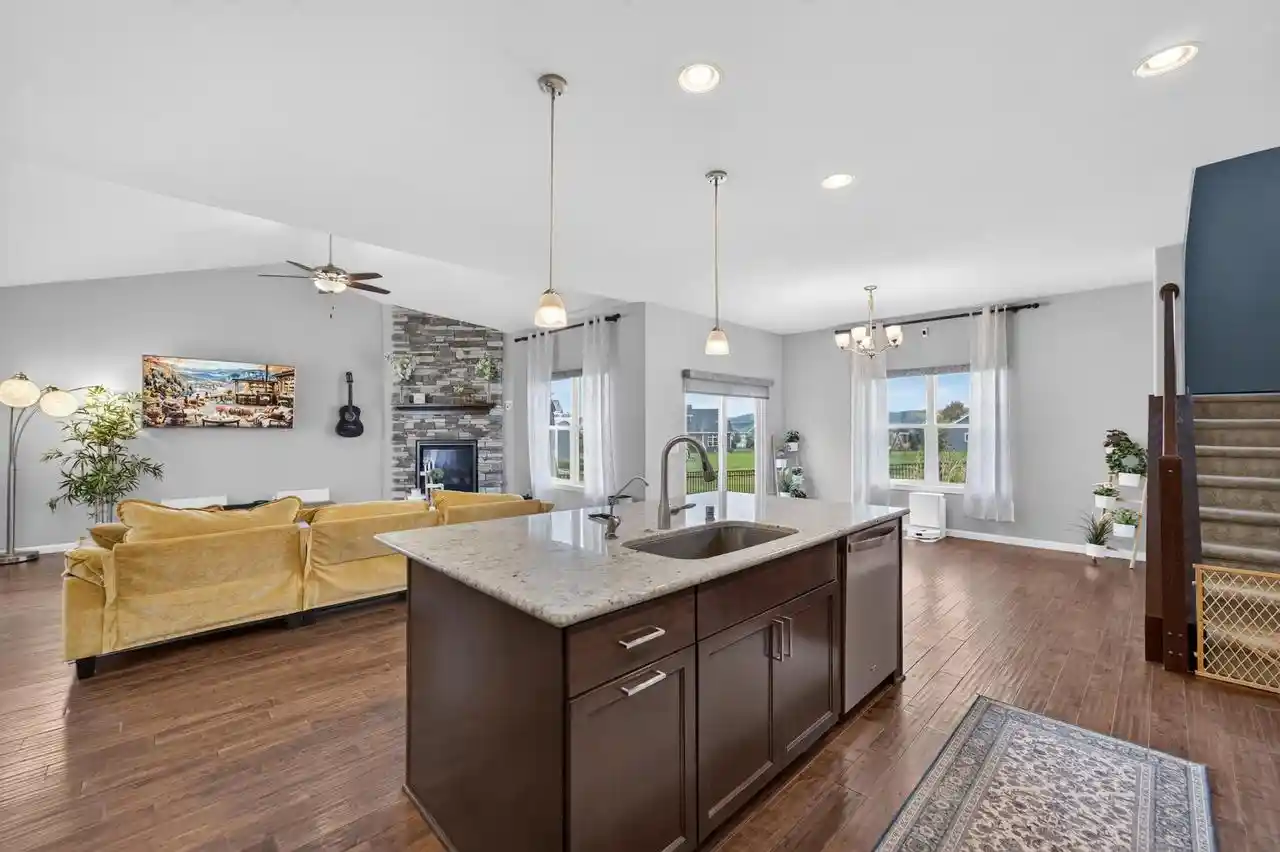 Photo 3 of Single family home for sale at 517 Dragon Willow Ln, Middleton, WI 53562 | MLS# 2033996 | Listing updated on 2026-10-05