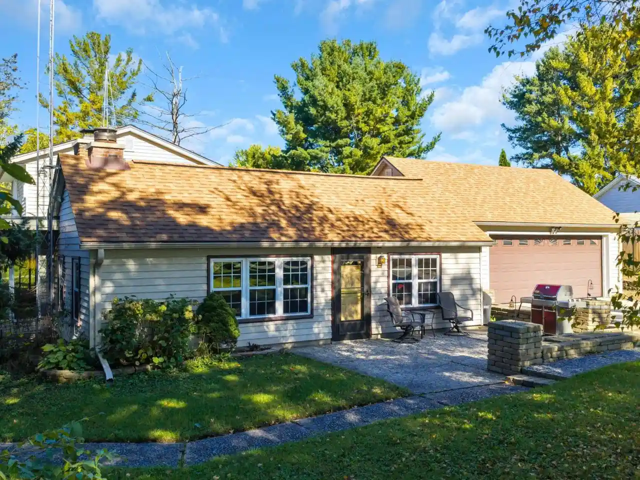 Photo 1 of Single family home for sale at W3488 Elmwood Rd, Neosho, WI 53059 | MLS# 1983310 | Listing updated on 2026-10-09