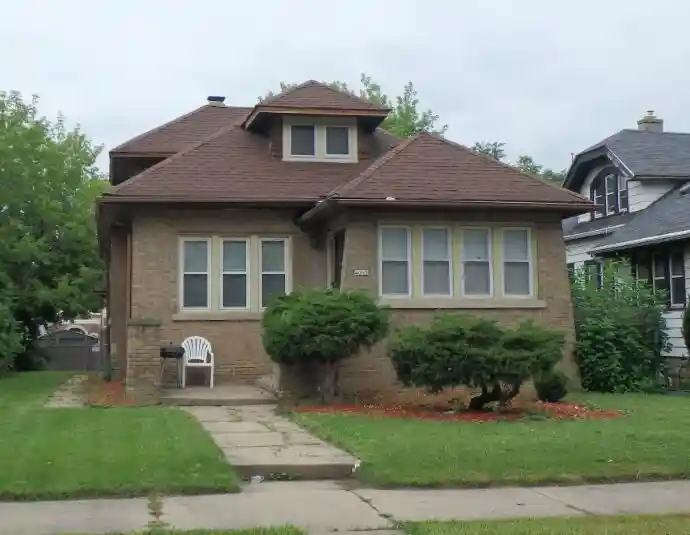 Photo 1 of Single family home for sale at 4069 N 24th Place, Milwaukee, WI 53209 | MLS# 1983321 | Listing updated on 2026-10-07