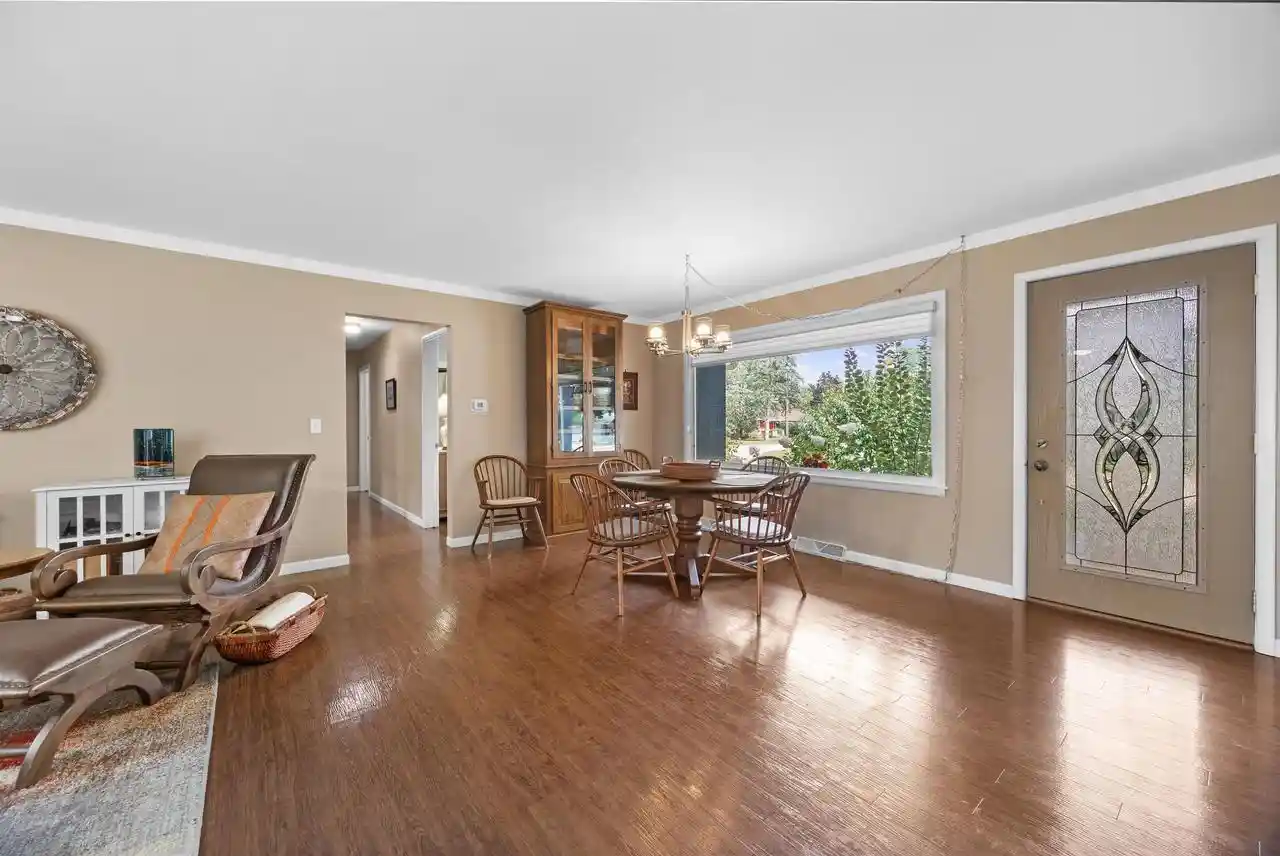 Photo 4 of Single family home for sale at 1006 9th Street, Waupaca, WI 54981 | MLS# 50333729 | Listing updated on 2026-10-08