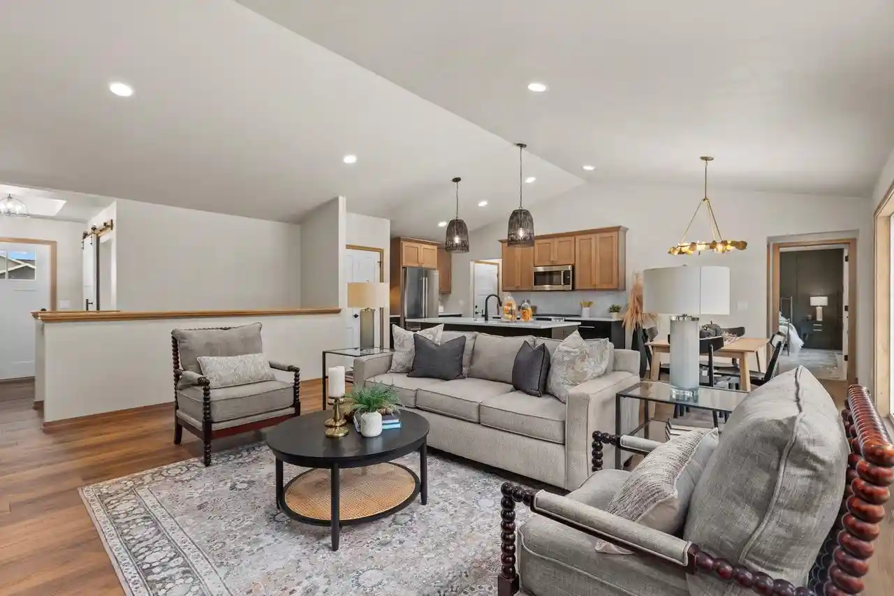 Photo 3 of Single family home for sale at N9285 Constellation Dr, Appleton, WI 54915 | MLS# 50333730 | Listing updated on 2026-10-06