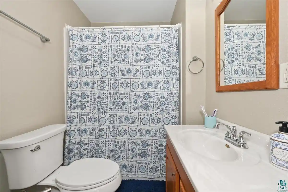 Photo 4 of Sale Pending at 1521 Hammond Ave, Superior, WI 54880 | MLS# 6128328 | Listing updated on 2026-10-07