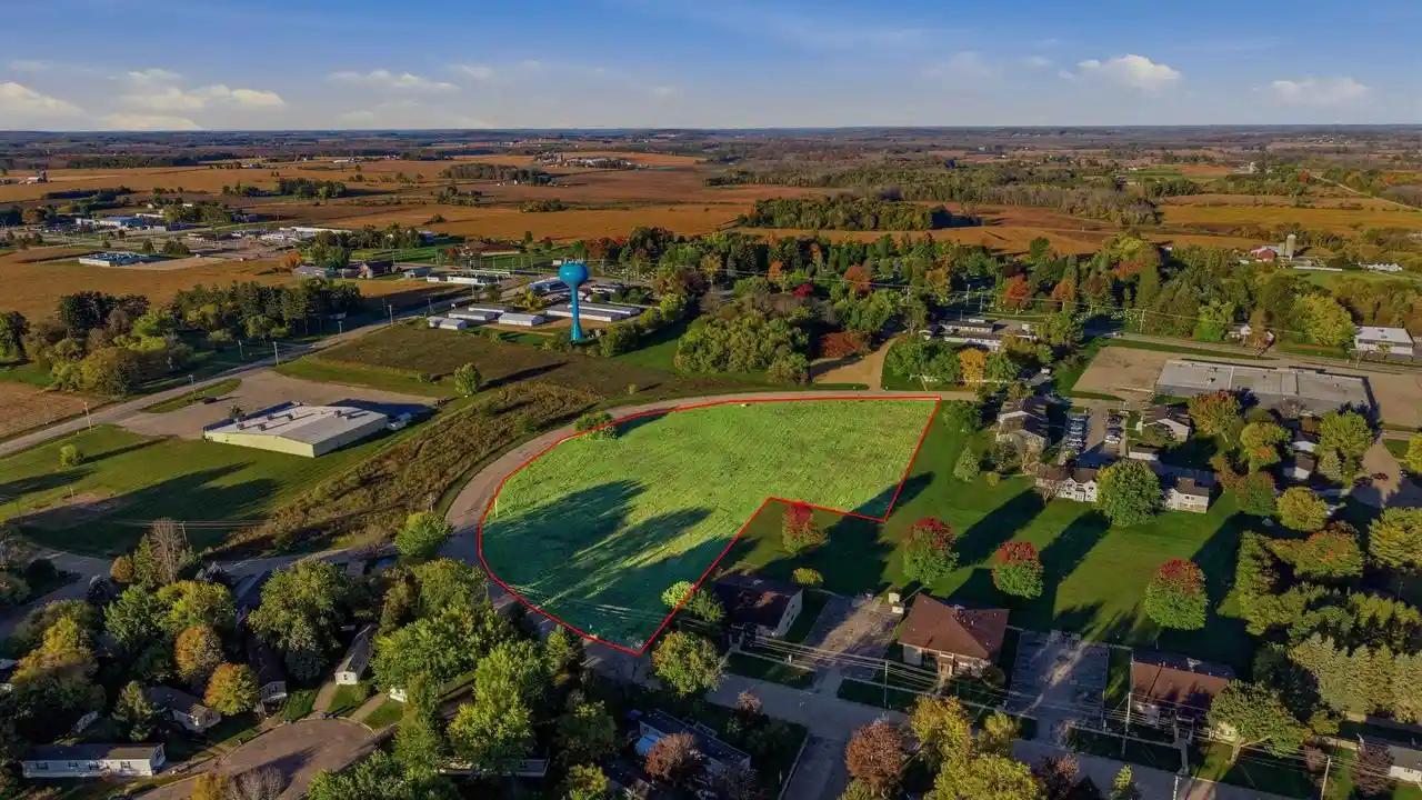 Photo 1 of Land for sale at E Morning Glory Dr, Clintonville, WI 54929 | MLS# 50333733 | Listing updated on 2026-10-06