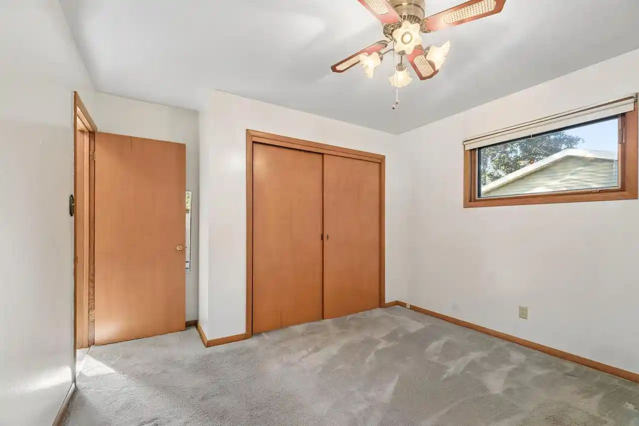 Photo 3 of Single family home for sale at 1606 Mason St, New Holstein, WI 53061 | MLS# 50333740 | Listing updated on 2026-10-06