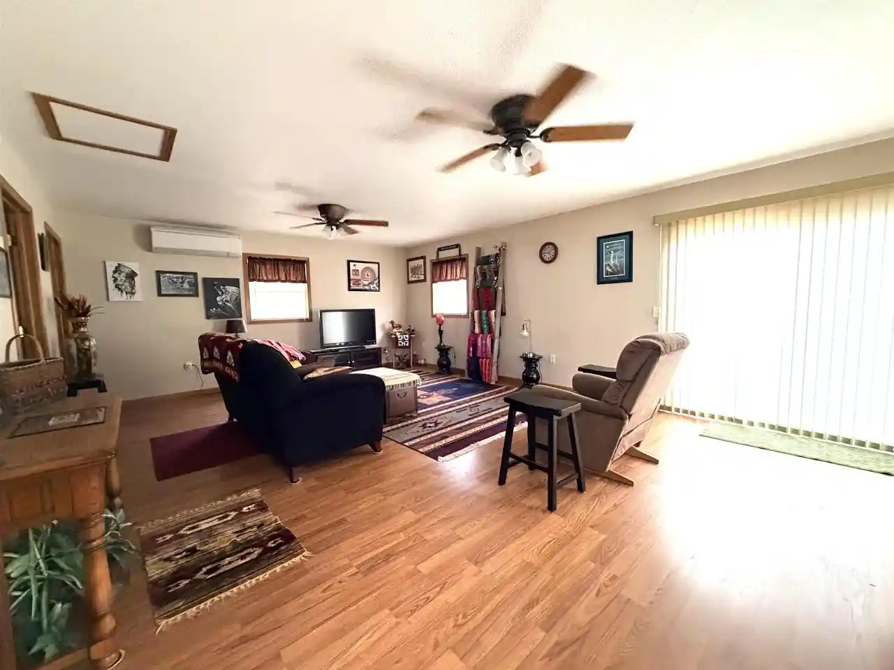 Photo 4 of Sale Pending at 404 Kilbourn Ave, Tomah, WI 54660 | MLS# 2034007 | Listing updated on 2026-10-06