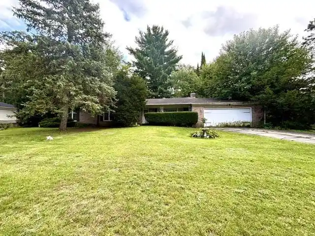 Photo 1 of Single family home for sale at 3588 E Minnie Ln, Beloit, WI 53511 | MLS# 2034016 | Listing updated on 2026-10-08