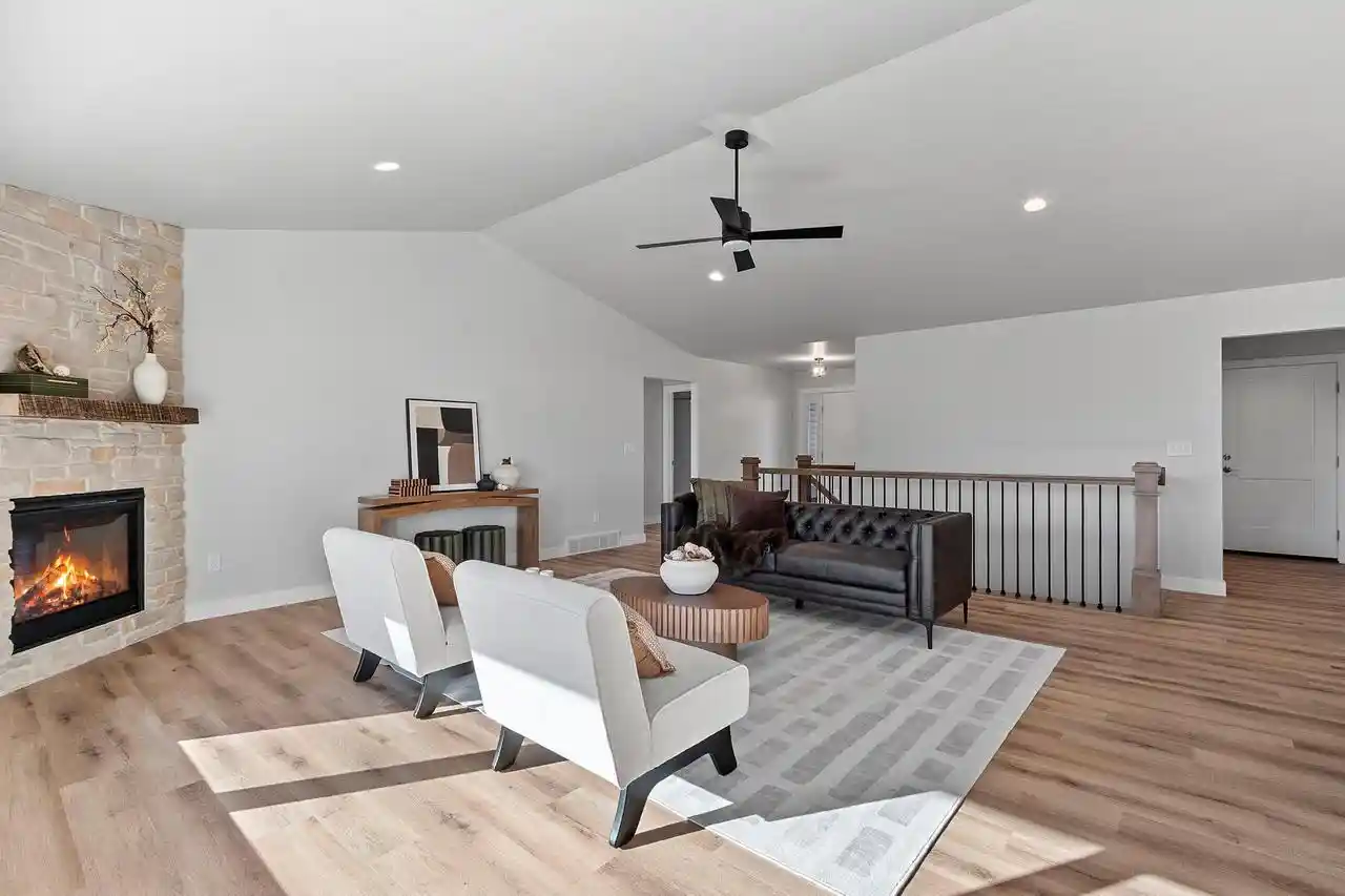Photo 2 of Single family home for sale at 1424 Divinity Dr, De Pere, WI 54115 | MLS# 50333748 | Listing updated on 2026-10-05