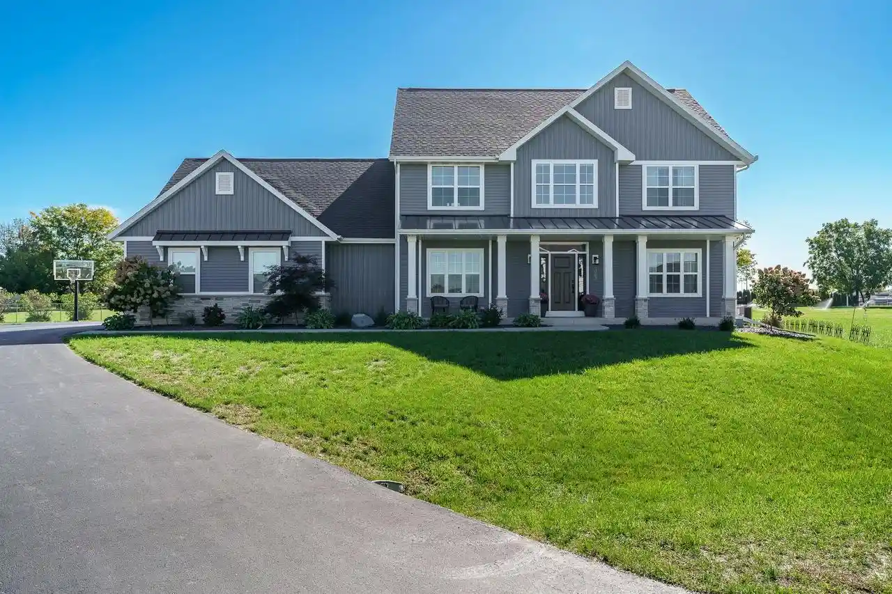 Photo 1 of Single family home for sale at 3185 S Jackdaws Dr, Beloit, WI 53511 | MLS# 2034018 | Listing updated on 2026-10-05