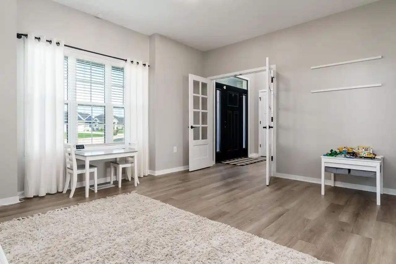 Photo 2 of Single family home for sale at 3185 S Jackdaws Dr, Beloit, WI 53511 | MLS# 2034018 | Listing updated on 2026-10-05