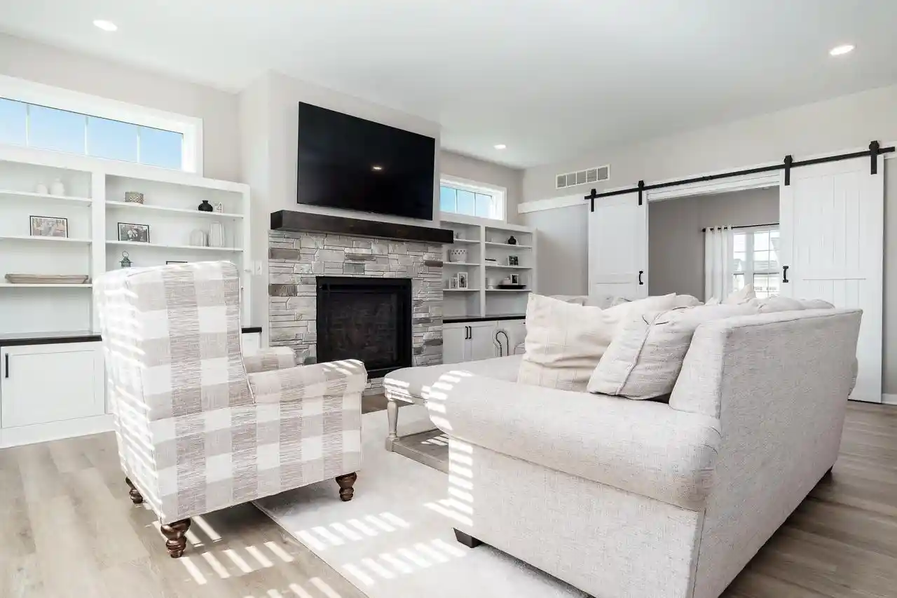 Photo 4 of Single family home for sale at 3185 S Jackdaws Dr, Beloit, WI 53511 | MLS# 2034018 | Listing updated on 2026-10-05