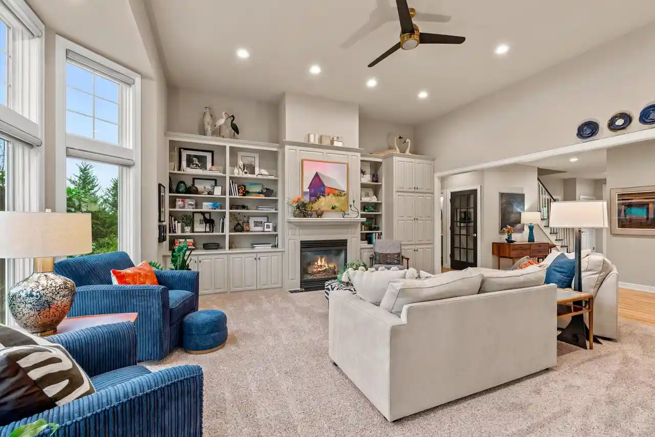 Photo 2 of Condo for sale at 10601 N Hidden Reserve Cir, Mequon, WI 53092 | MLS# 1983382 | Listing updated on 2026-10-10