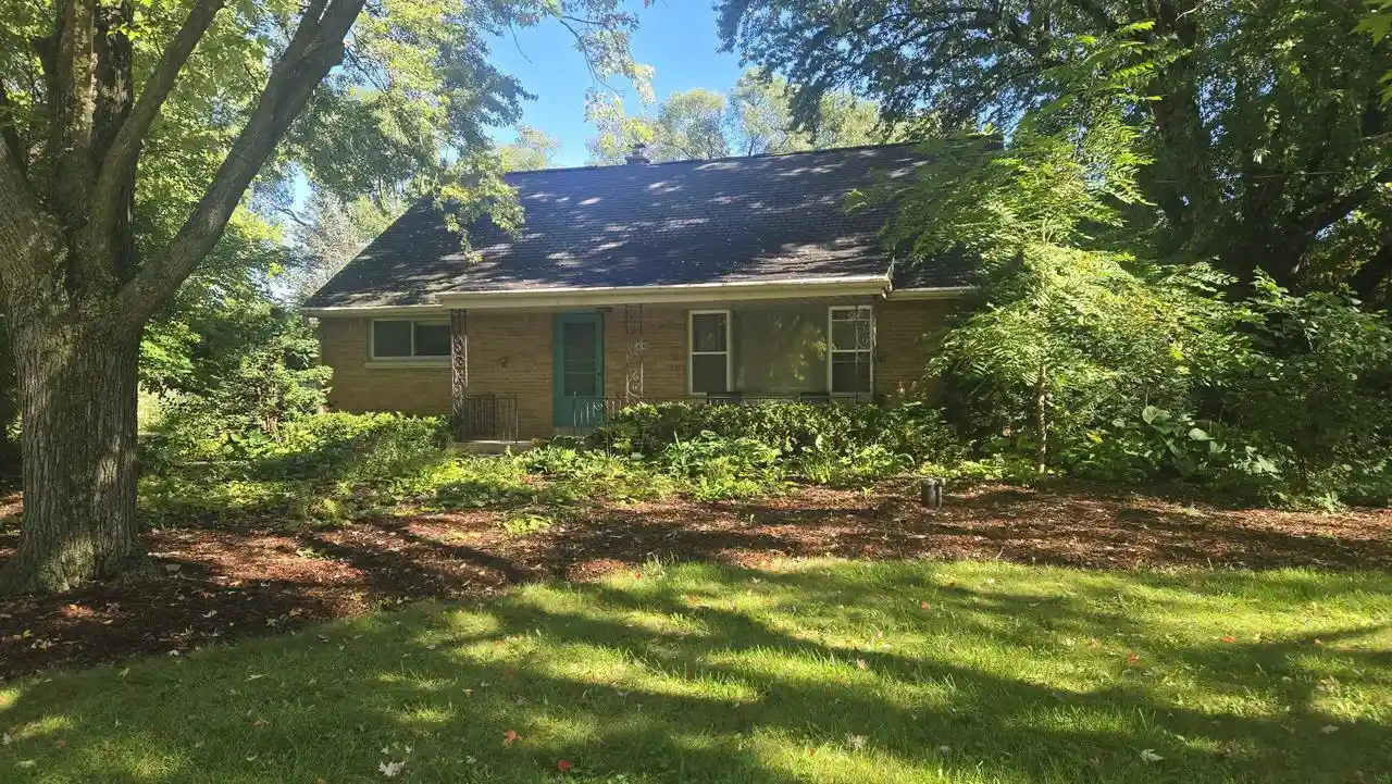 Photo 1 of Single family home for sale at 14460 W Lisbon Rd, Brookfield, WI 53005 | MLS# 1983384 | Listing updated on 2026-10-05