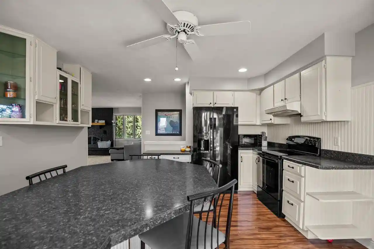 Photo 2 of Single family home for sale at W6158 Everglade Rd, Greenville, WI 54942 | MLS# 50333759 | Listing updated on 2026-10-05