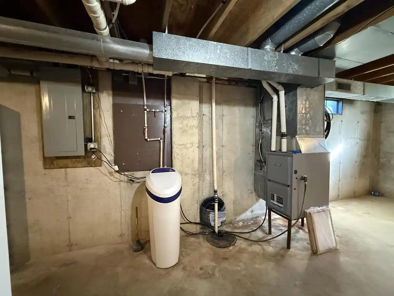 Photo 3 of Single family home for sale at N6392 Blueberry Rd, Gresham, WI 54128 | MLS# 50333765 | Listing updated on 2026-10-05