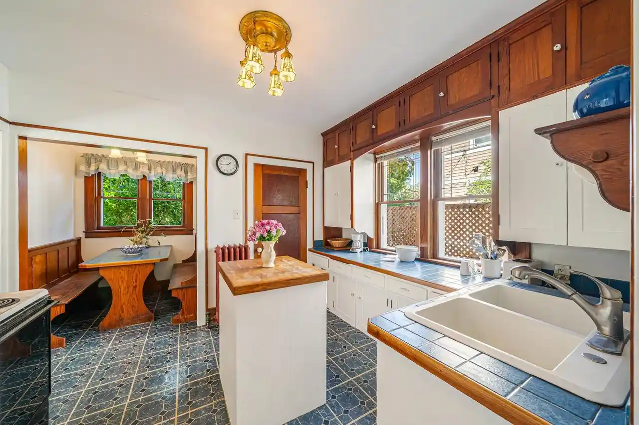 Photo 3 of Single family home for sale at 145 Oak St, Berlin, WI 54923 | MLS# 50333747 | Listing updated on 2026-10-06