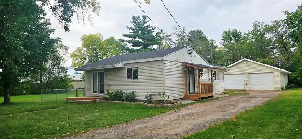 Photo 1 of Single family home for sale at 15 E John St, Rice Lake, WI 54868 | MLS# 1605731 | Listing updated on 2026-10-09