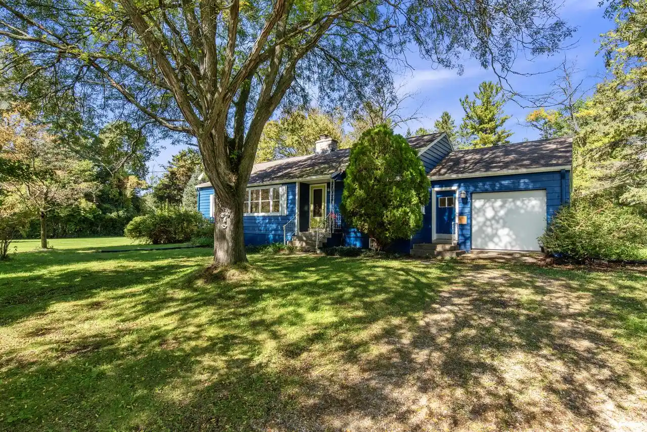 Photo 1 of Sale Pending at 6430 W Freistadt Rd, Mequon, WI 53092 | MLS# 1983407 | Listing updated on 2026-10-08