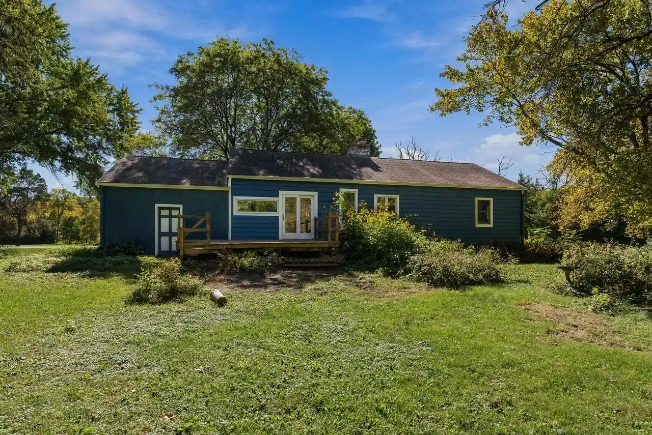 Photo 3 of Sale Pending at 6430 W Freistadt Rd, Mequon, WI 53092 | MLS# 1983407 | Listing updated on 2026-10-08