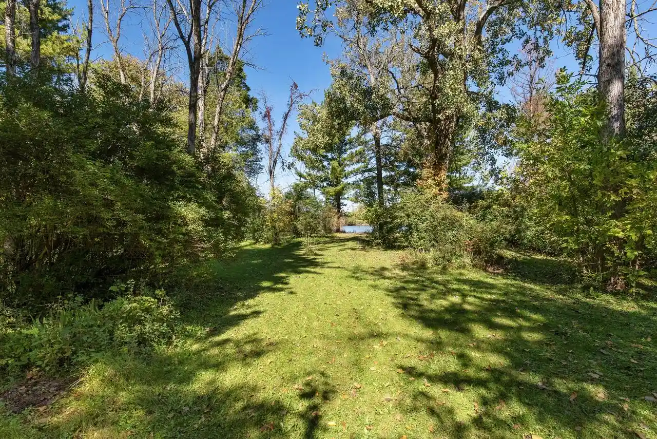 Photo 4 of Sale Pending at 6430 W Freistadt Rd, Mequon, WI 53092 | MLS# 1983407 | Listing updated on 2026-10-08