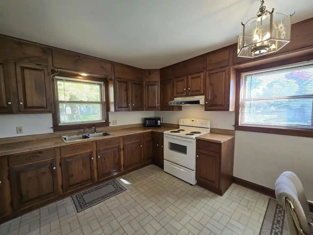 Photo 2 of Single family home for sale at 318 W Madison St, Wautoma, WI 54982 | MLS# 50333770 | Listing updated on 2026-10-05