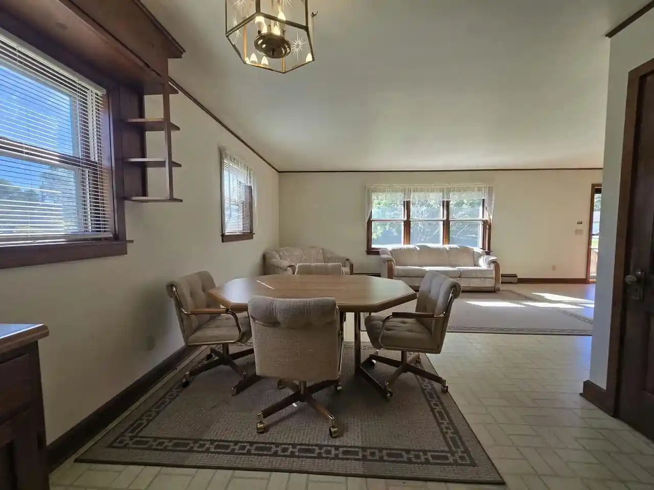 Photo 4 of Single family home for sale at 318 W Madison St, Wautoma, WI 54982 | MLS# 50333770 | Listing updated on 2026-10-05